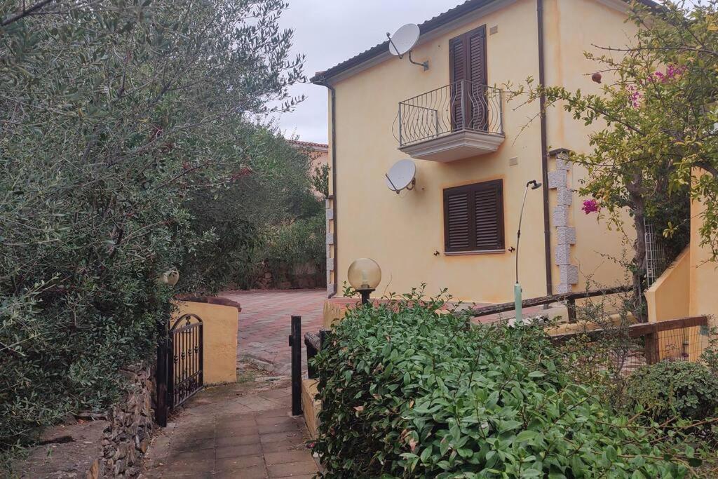 La Casa Di Eve Villa Budoni Esterno foto